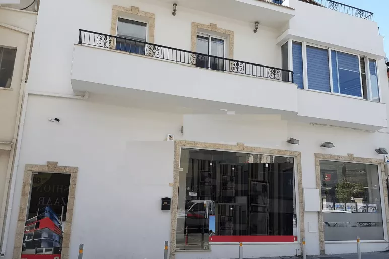 Building in Limassol Town center, Limassol - 12645