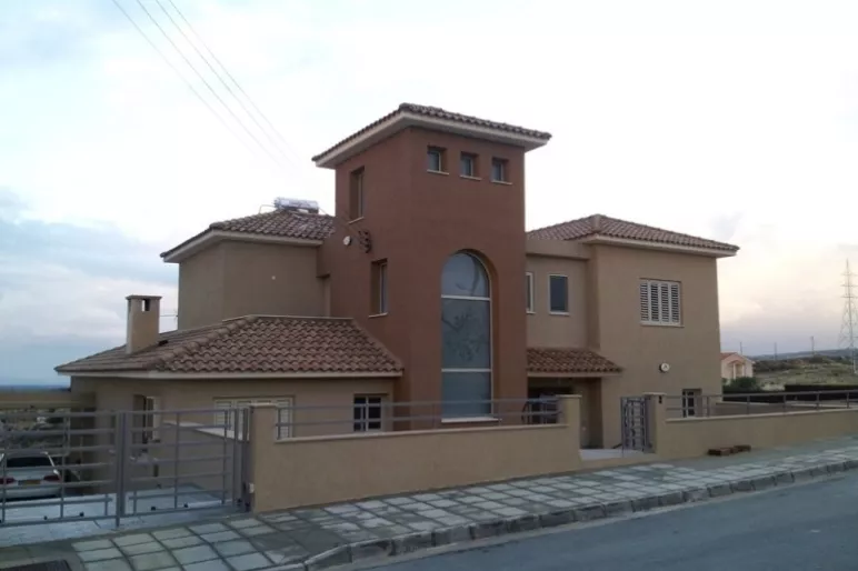 5 bedroom villa for sale in Limassol - AE12709