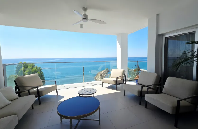 4 bedroom apartment for sale - 12775