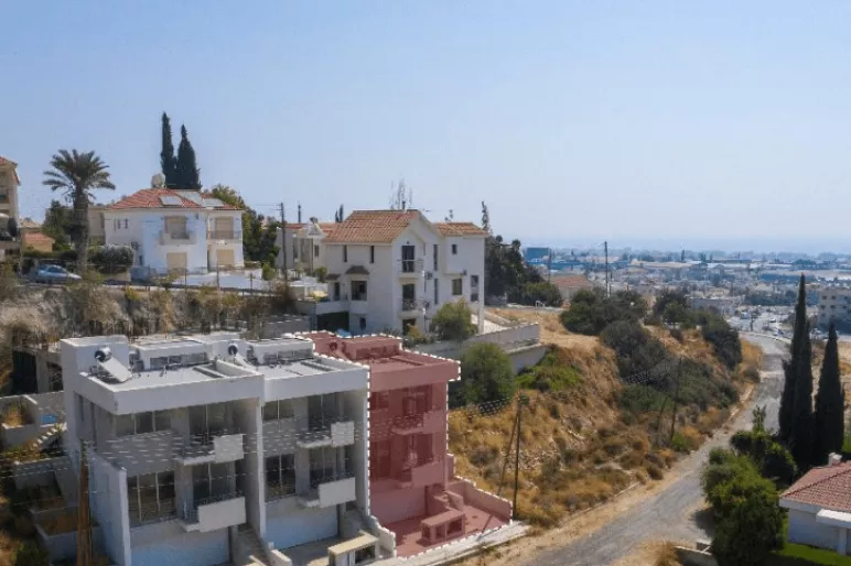 4 bedroom townhouse in Agios Athanasios, Limassol - MK12803