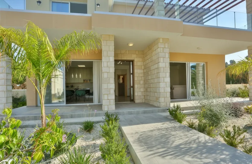 3 bedroom villa for sale - 13075