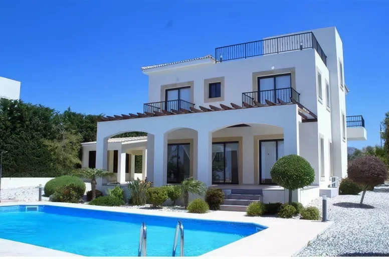 4 bedroom villa in Kato Paphos, Paphos Town, Paphos