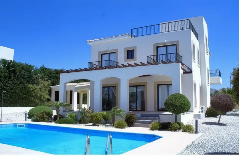 4 bedroom villa for sale - 13083