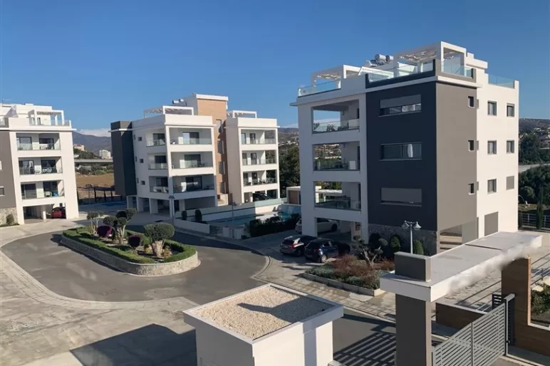 3 bedroom apartment for sale in Germasogeia, Limassol - AM13155