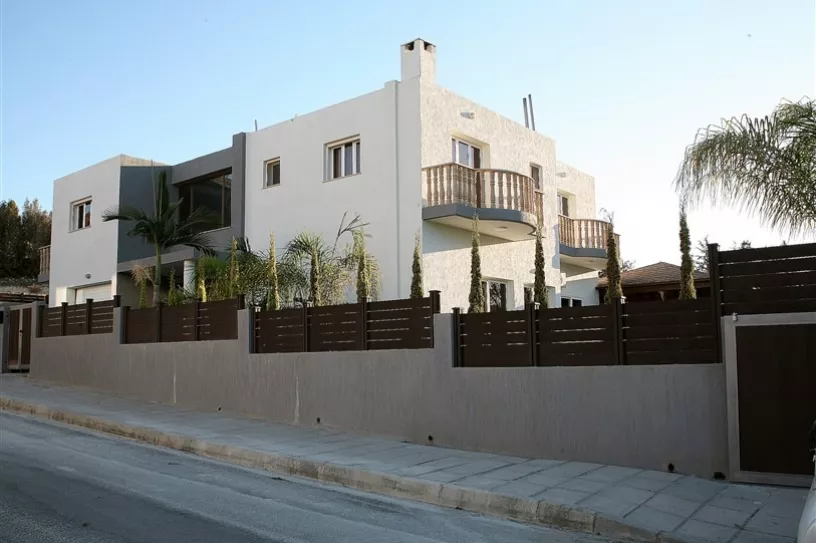 4 bedroom house in Palodeia, Limassol - AE13187