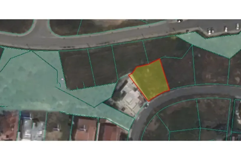 Residential plot in Strovolos, Nicosia - 13202