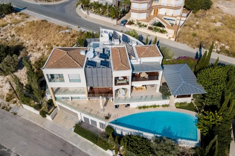 4 bedroom villa for sale in Erimi, Limassol, Cyprus - 13309