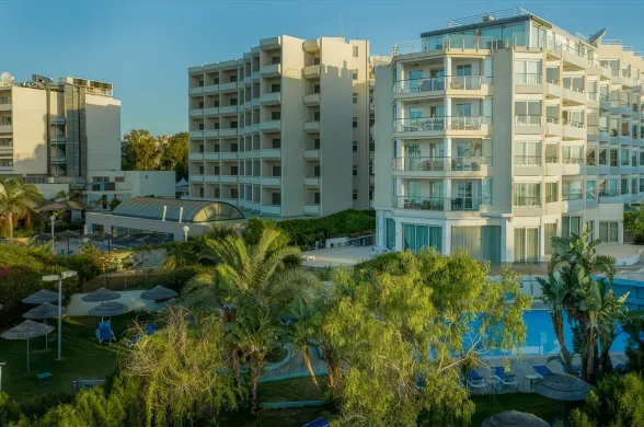 Apartment in Potamos Germasogeias, Germasogeia, Limassol - 13394