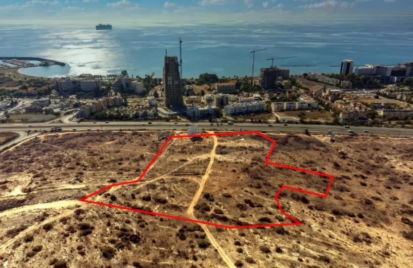 Land for sale - 13627