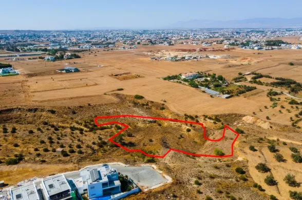 Land in Tseri, Nicosia - 13593