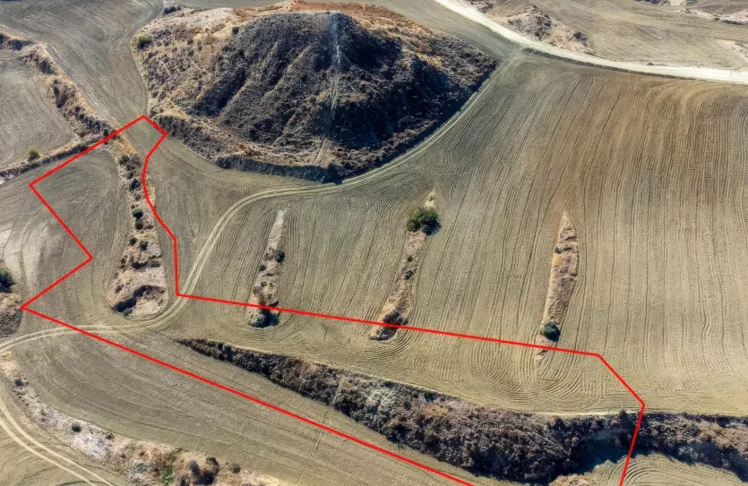 Land for sale - 13549