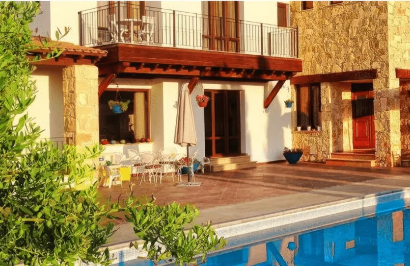 4 bedroom house for rent - 13832