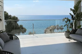 3 bedroom apartment for sale in Agios Tychonas, Limassol - 13833