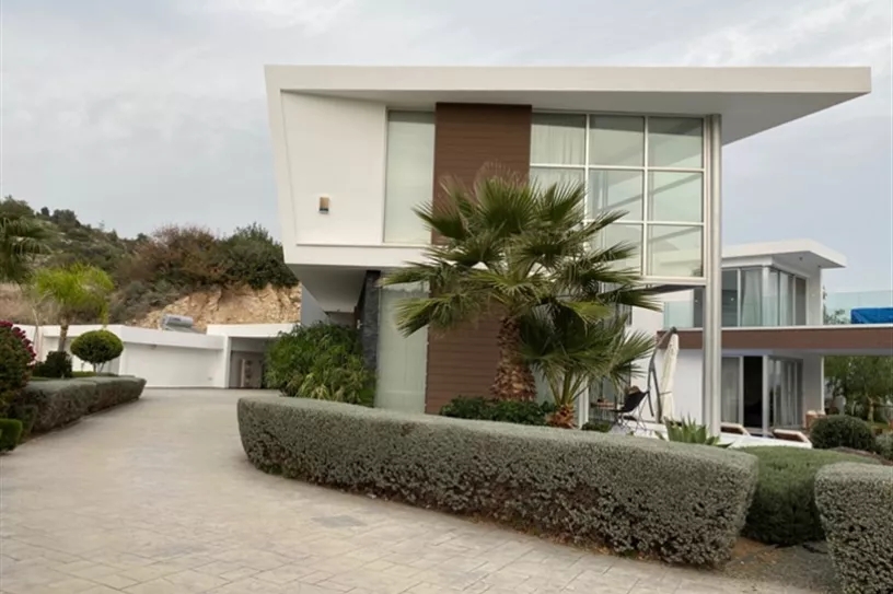 6 bedroom villa for sale in Parekklisia, Limassol, Cyprus - 13863