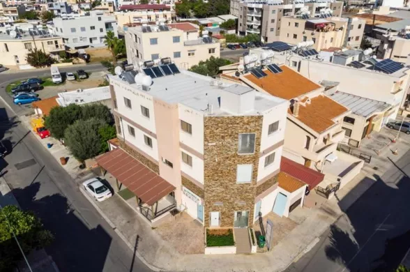 Building in Omonia, Limassol - 13942