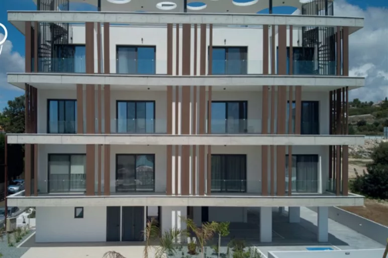 3 bedroom penthouse for sale in Agios Tychonas, Limassol - 13998