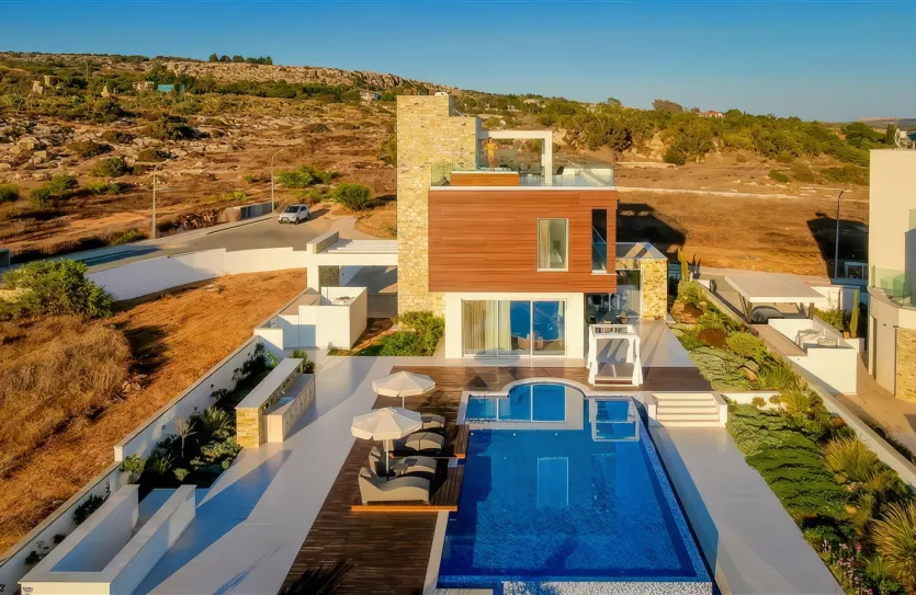 3 bedroom villa for rent - 14012