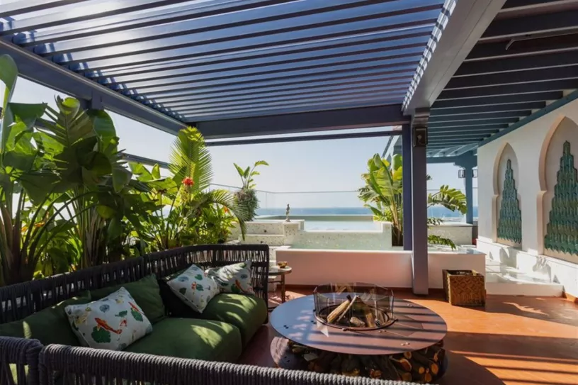 2 bedroom penthouse for sale in Limassol Marina, Limassol - 14299