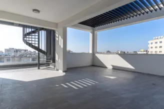 Penthouse in Agia Fyla, Limassol City, Limassol - 14298