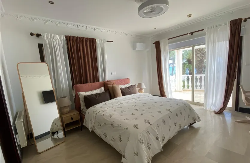 6 bedroom house - 14213, photo 13