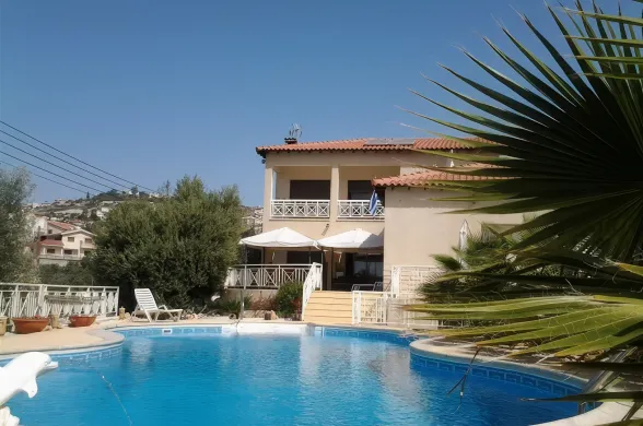 Villa in Agios Tychonas, Limassol - 14052