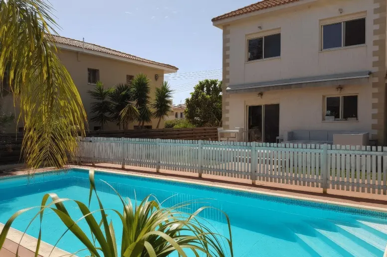 Дом в Пареклисии, Лимассол