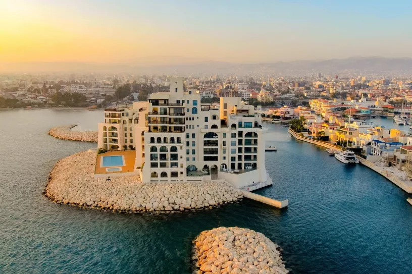 3 bedroom apartment for sale in Limassol Marina, Limassol - 14402