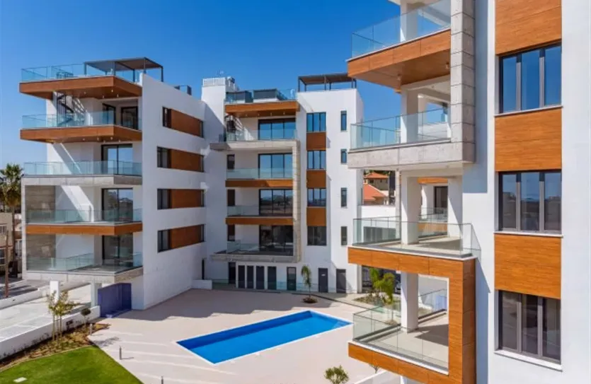 2 bedroom apartment for rent - 14430