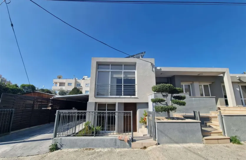 4 bedroom house for rent - 14435