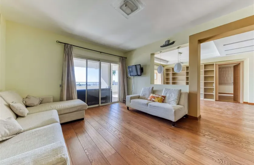 3 bedroom apartment for rent - 14543