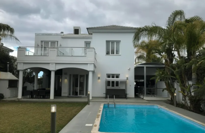 5 bedroom villa for rent - 14548