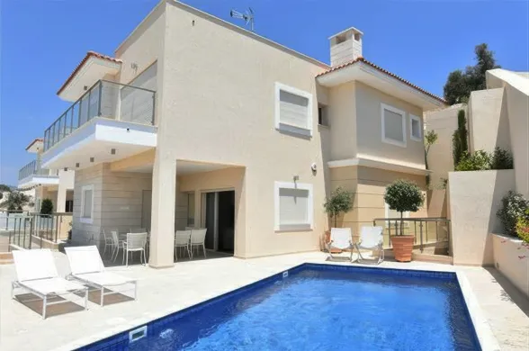 Villa in Agios Tychonas, Limassol - 14607