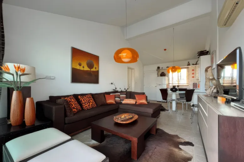 Квартира в Агиос Тихонас, Лимассол