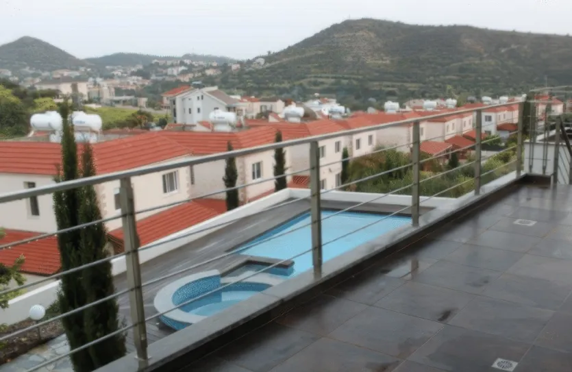 4 bedroom villa for rent - 14779
