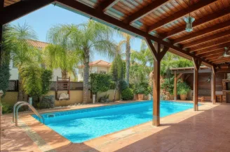 Villa in Mouttagiaka, Limassol - 14778