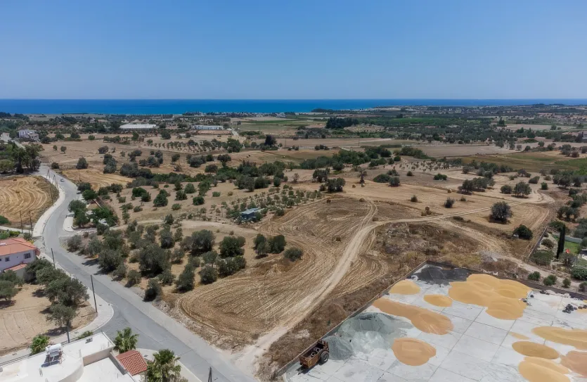 Plot for sale - 14822