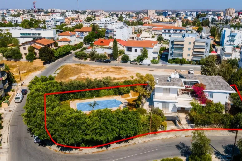 Дом в Апостолос Варнавас и Агиос Макариос, Строволос, Никосия