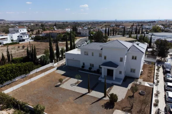 House in Aradippou, Larnaca - 13724