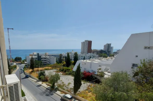 Apartment in Agios Tychonas, Limassol - 13503