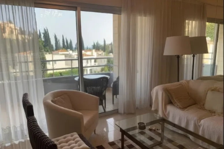 Квартира в Агиос Тихонас, Лимассол