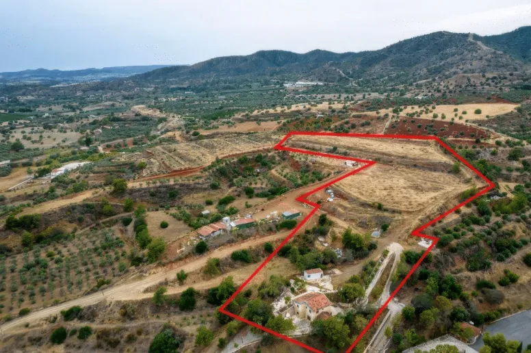 Дом в Англисиде, Ларнака