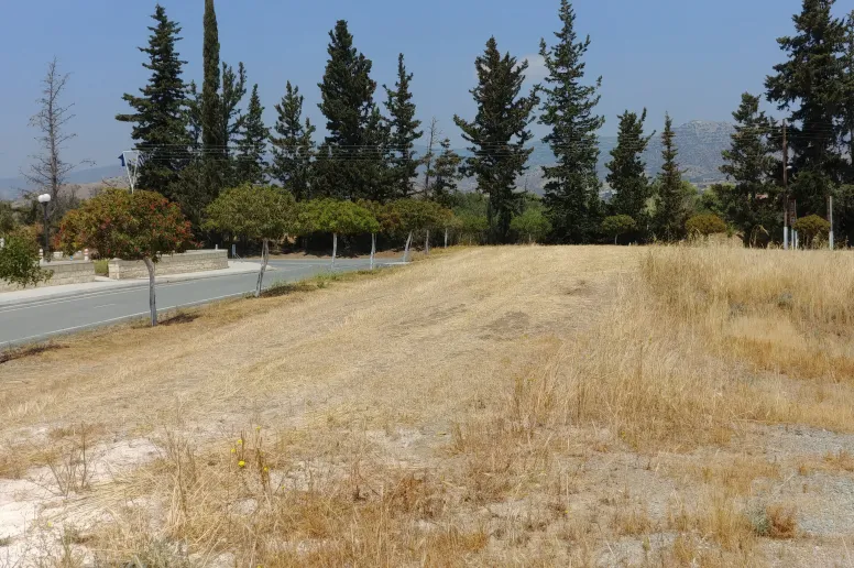 Residential plot in Moni, Limassol