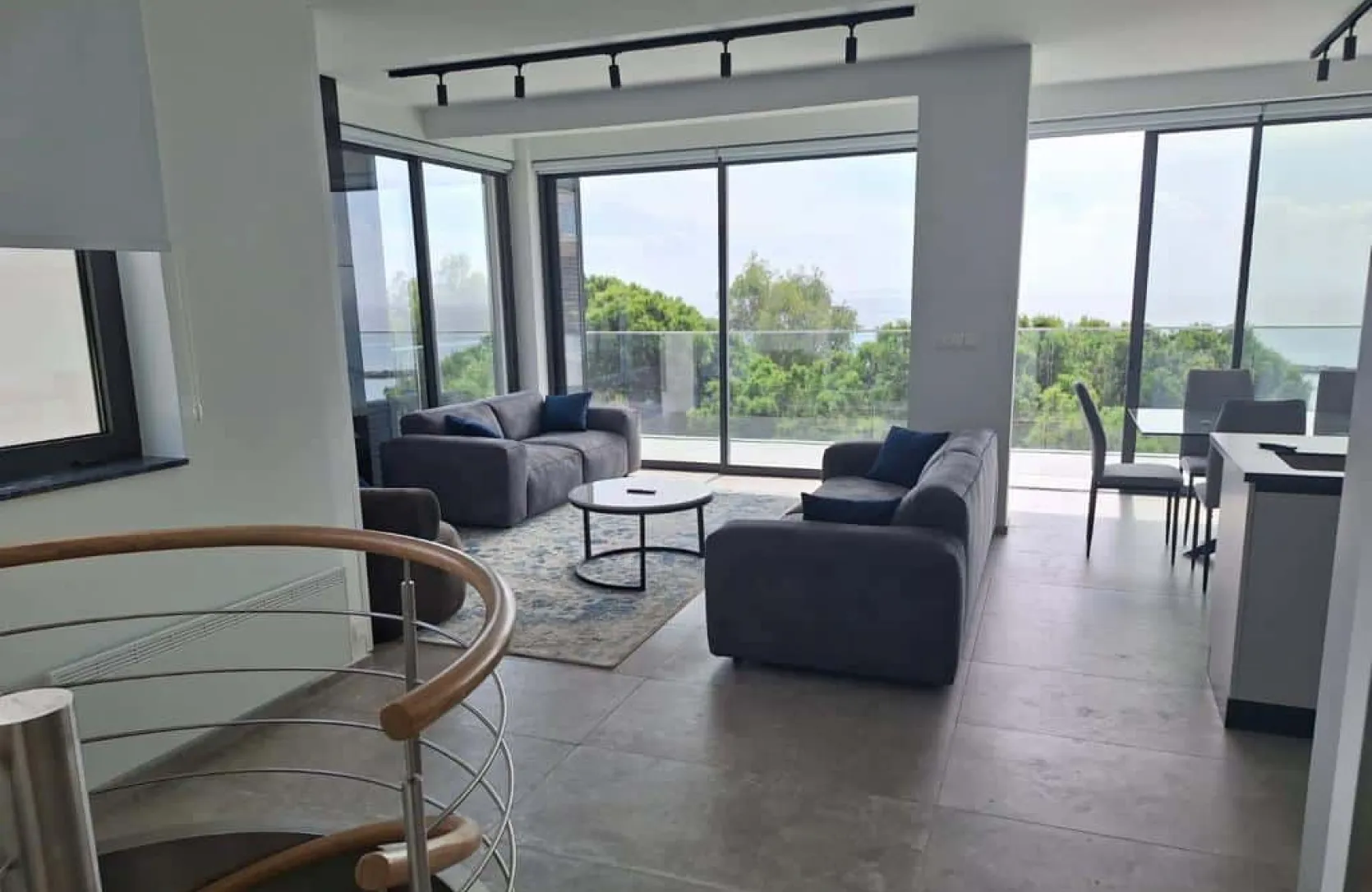 2 bedroom penthouse for rent - 15042