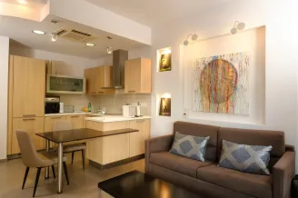 Apartment in Potamos Germasogeias, Germasogeia, Limassol - 13104