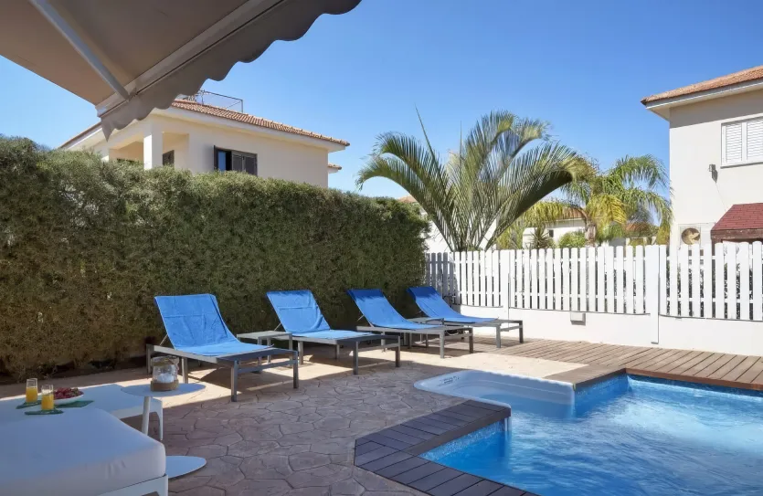 3 bedroom villa for rent - 15124