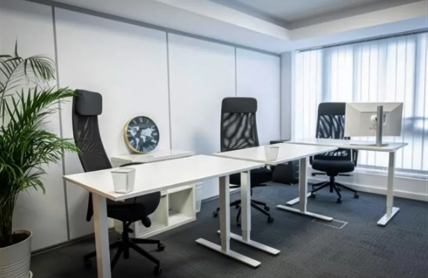 Small office for rent - 15142