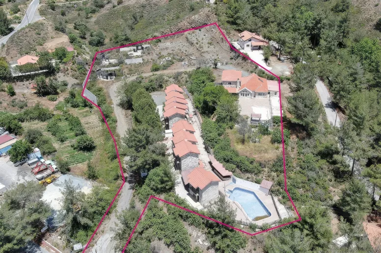 Жилой комплекс в Като Платрес, Лимассол