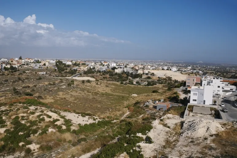 Residential plot in Ypsonas, Limassol - 15171