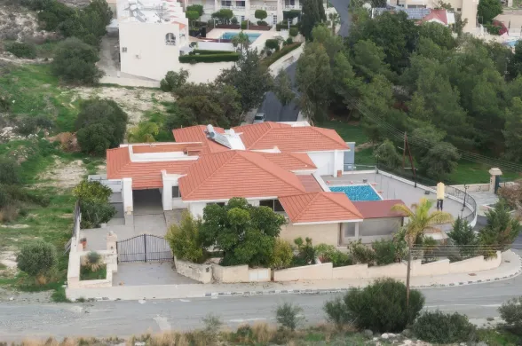 House in Agios Tychonas, Limassol - 15333