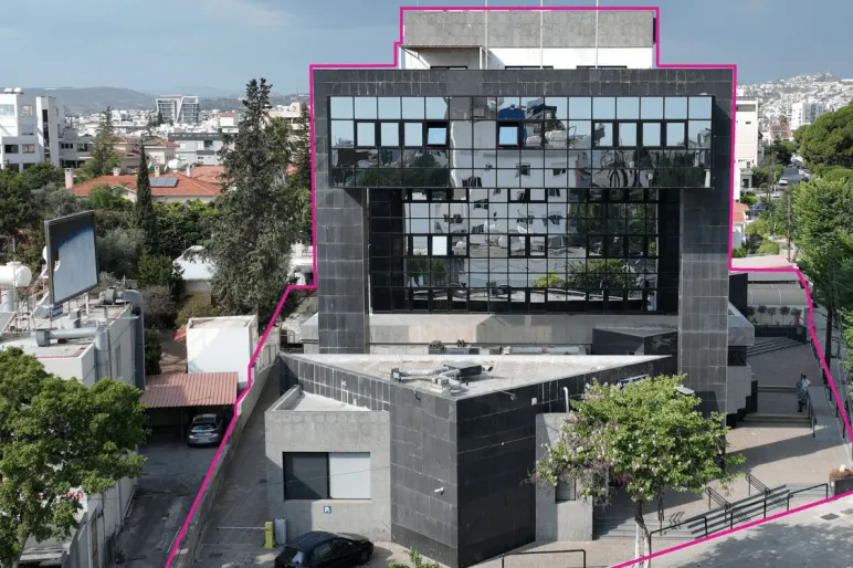 Office building in Petrou Kai Pavlou, Limassol - 15357